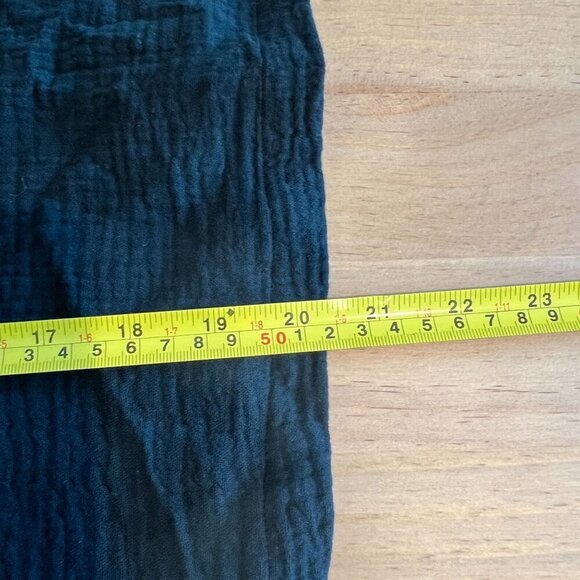 Marine Layer Jude Flutter Sleeve Tank Medium in Black - Picture 7 of 7